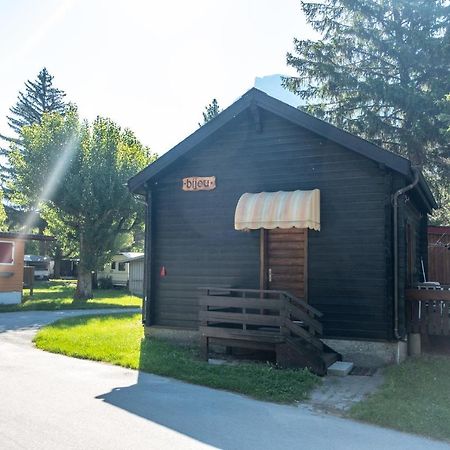 Camping/ Thermalbad Brigerbad Mit Bed & Breakfast Екстериор снимка